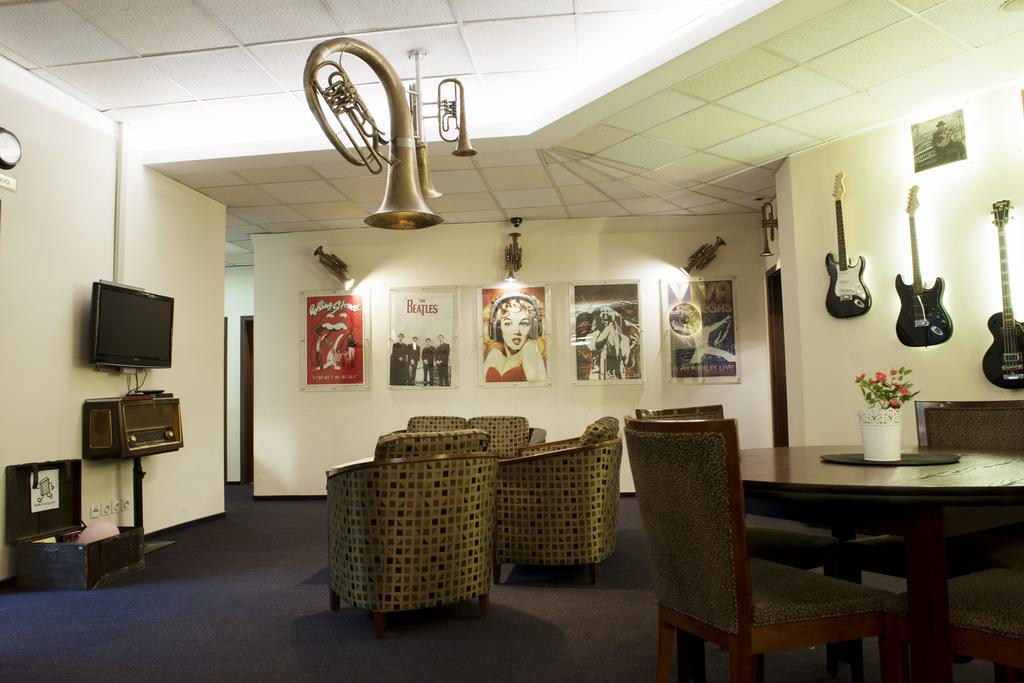 Melody Stary Rynek Poznan Hostel Εξωτερικό φωτογραφία
