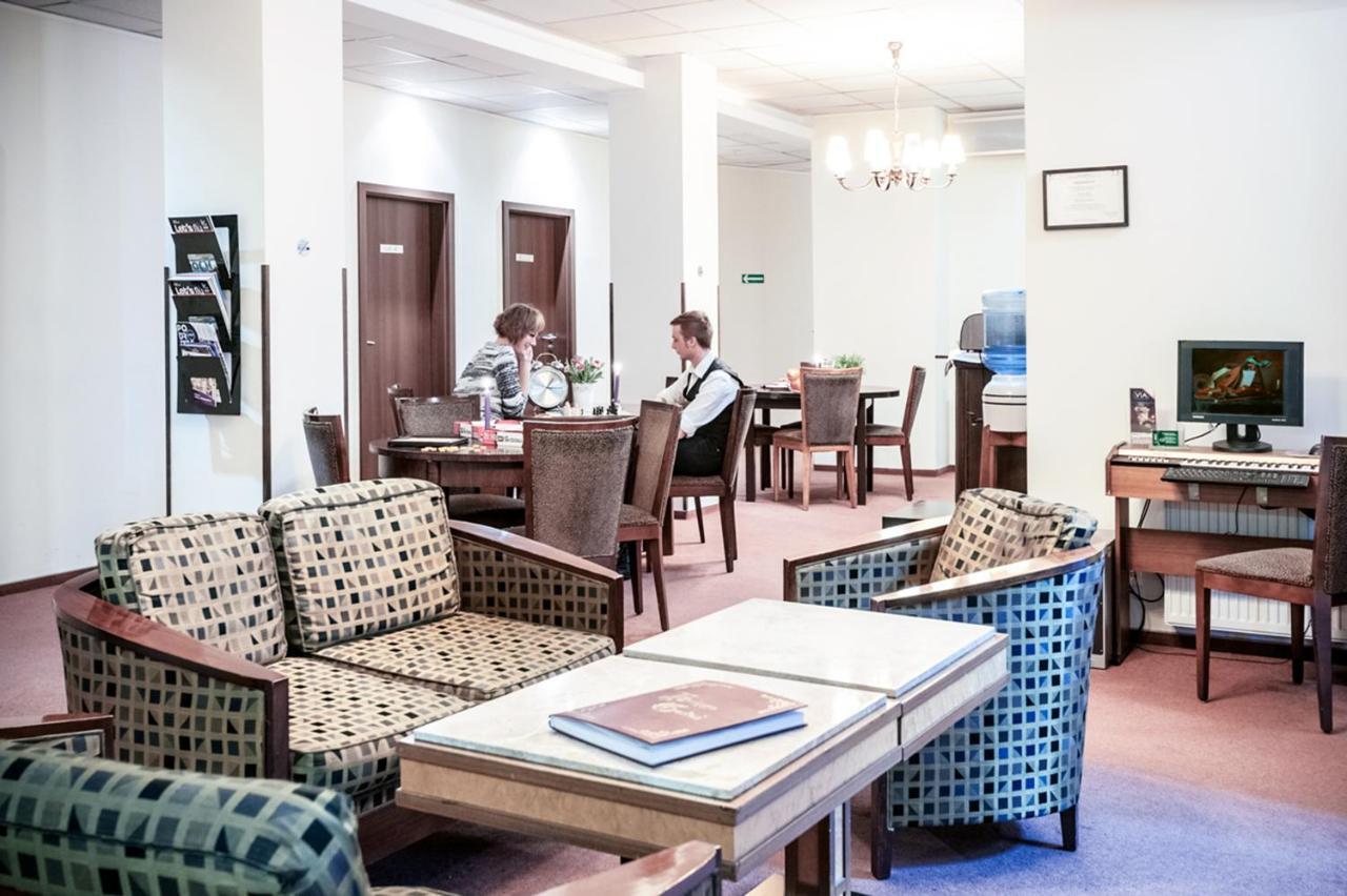 Melody Stary Rynek Poznan Hostel Εξωτερικό φωτογραφία