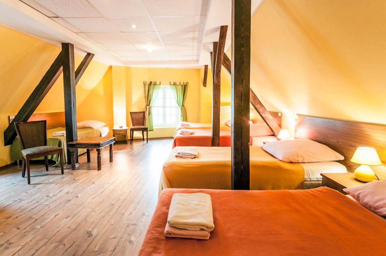 Melody Stary Rynek Poznan Hostel Εξωτερικό φωτογραφία